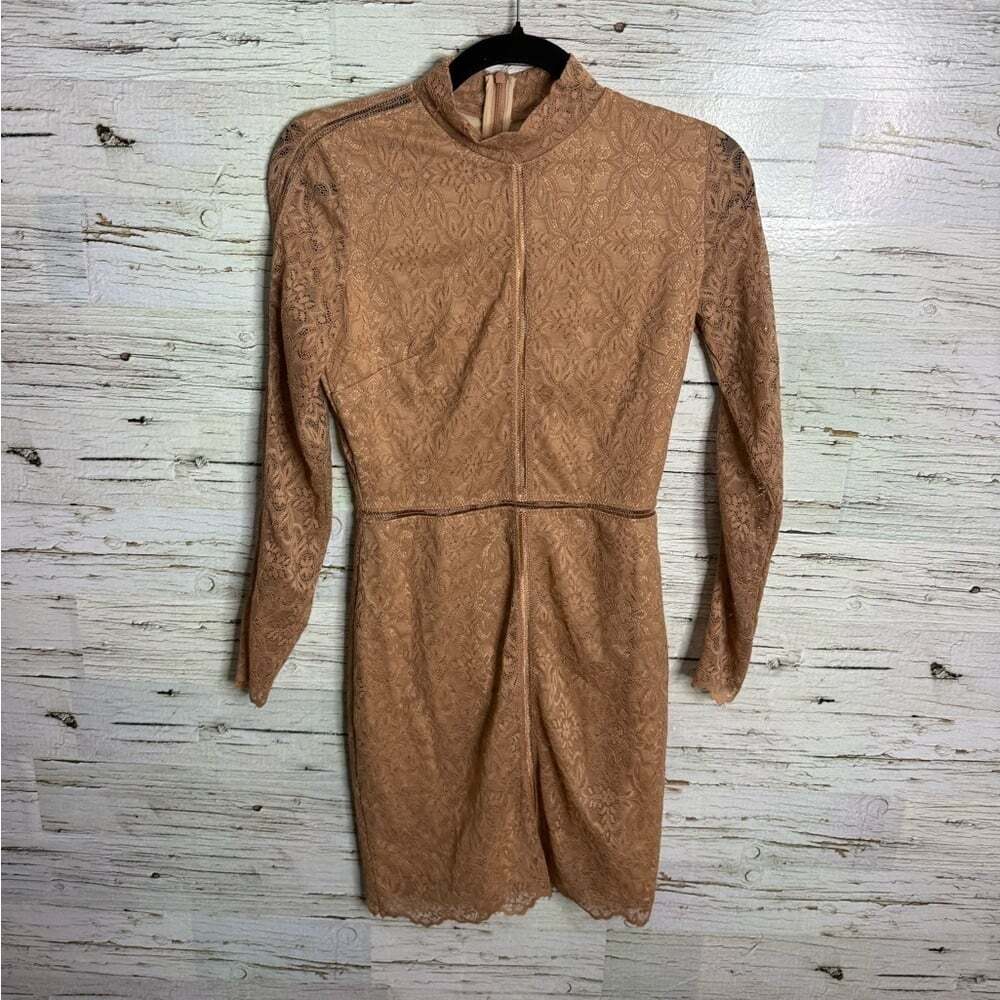 Wilfred Janvry Dress size 4 lace long sleeve